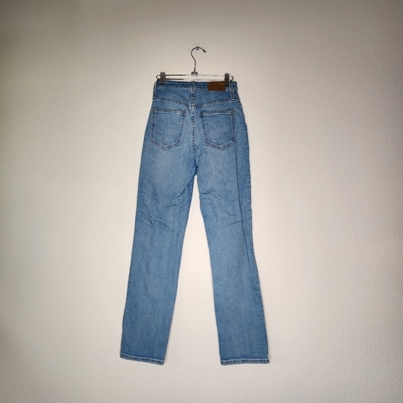 Madewell Danby Wash The Perfect Vintage Straight Distressed Jeans 24 - Picture 3 of 9